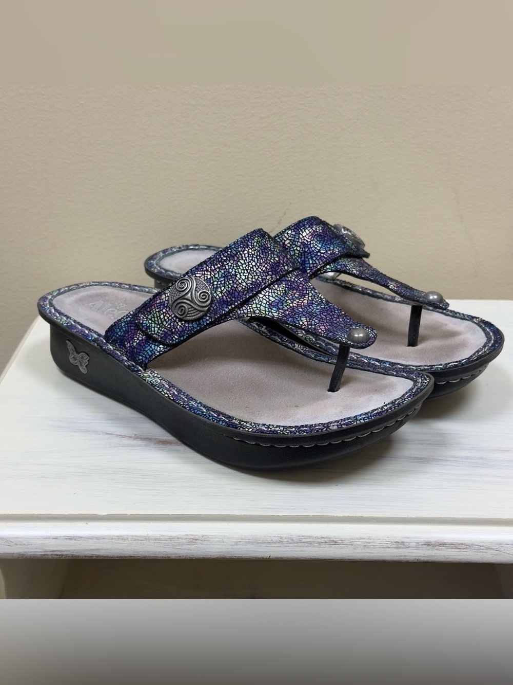ALEGRIA Carina CAR-7744 Purple Dazzler Leather Shoes US 7.5 Thong Wedge Sandals